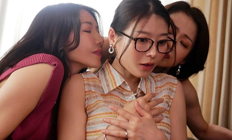 篠原いよ『JUR-550』ジャケット