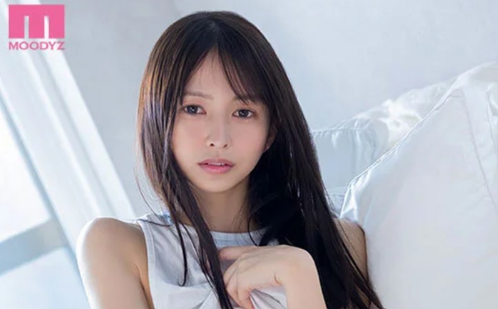 幸村泉希『MIKR-048 きれいなお姉さんと過ごす休日』ジャケット