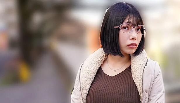HAWA-358『真面目そうな人妻が豹変して性欲を貪る』ジャケット